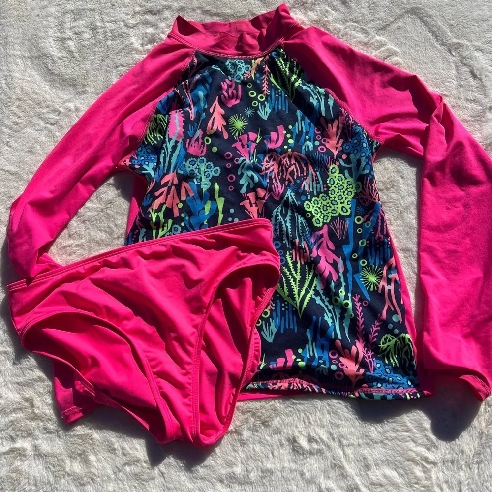 Lands’ End Long Sleeve Rash Gaurd and Swim Bottoms XL